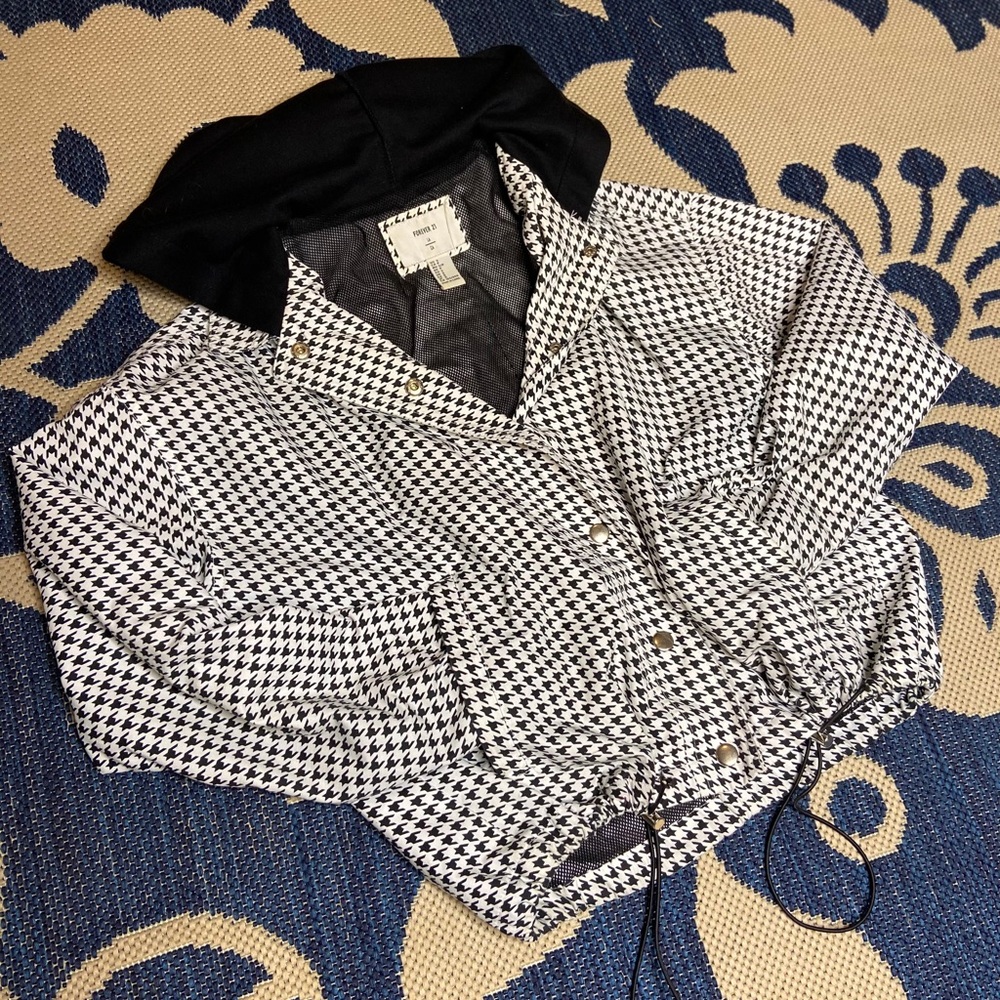 Forever 21 Cropped-jacket